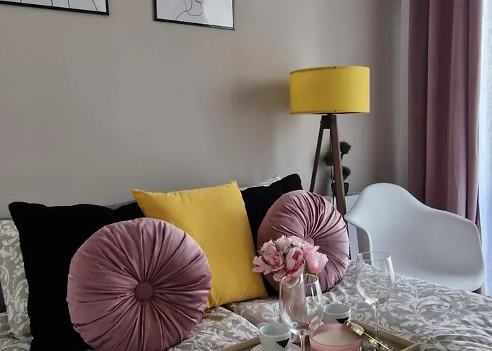 Elite 5 Jeżyce- Barańczaka 5 *