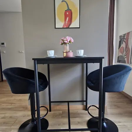 Elite 5 Jezyce- Baranczaka 5 * 포즈난